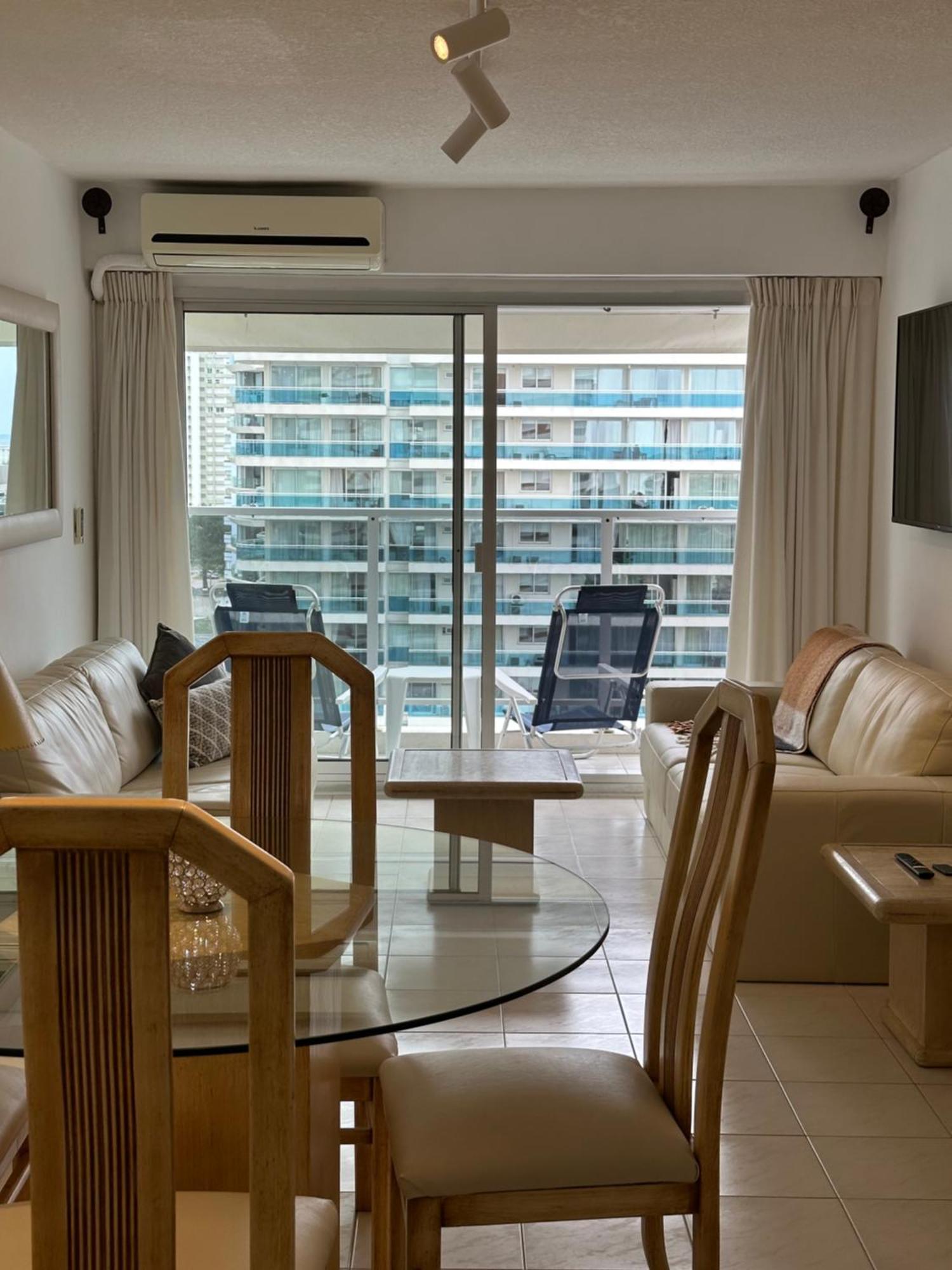 Hermoso Apartamento, Torre De Categoria Long Beach, En La Mejor Ubicacion De Punta Del Este Eksteriør bilde
