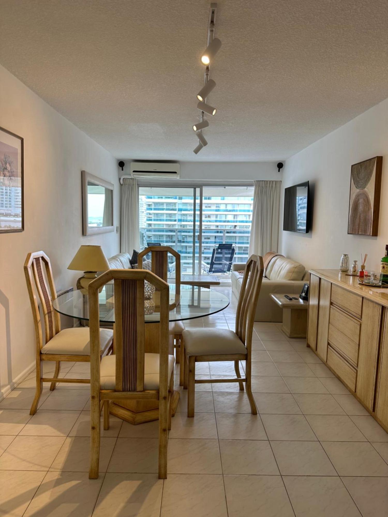 Hermoso Apartamento, Torre De Categoria Long Beach, En La Mejor Ubicacion De Punta Del Este Eksteriør bilde